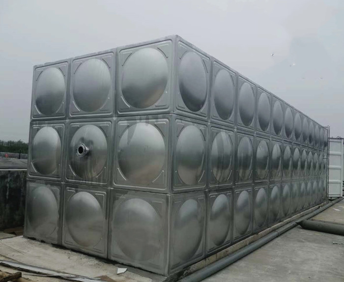 不銹鋼水箱廠家，哪家安裝質(zhì)量好